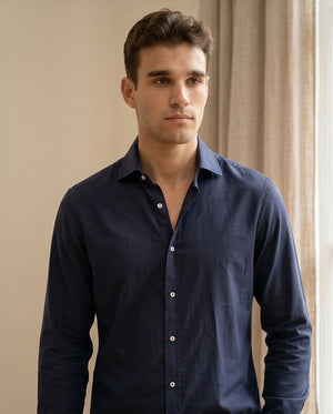 Camicia misto lino primo piano