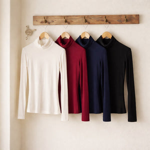 Dolcevita bordeaux, bianco, nero, blu navy a manica lunga in tessuto elasticizzato con collo alto avvolgente