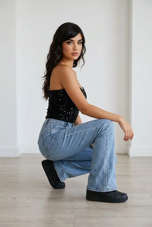 Jeans in denim blu da donna modello 5 tasche lato