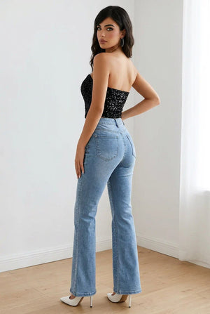 Jeans flare in denim chiaro high-waist con gamba a zampa e design classico a 5 tasche