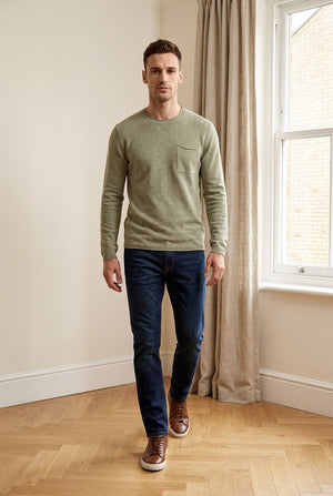 Maglia girocollo con taschino sul petto in cotone slub